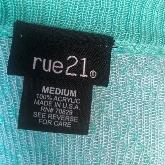 Cardigan - Picture 4 of 6